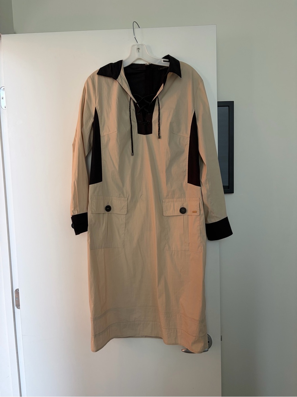 Bogner - Women's Beige and Black Contrast Hooded Dress (Large)